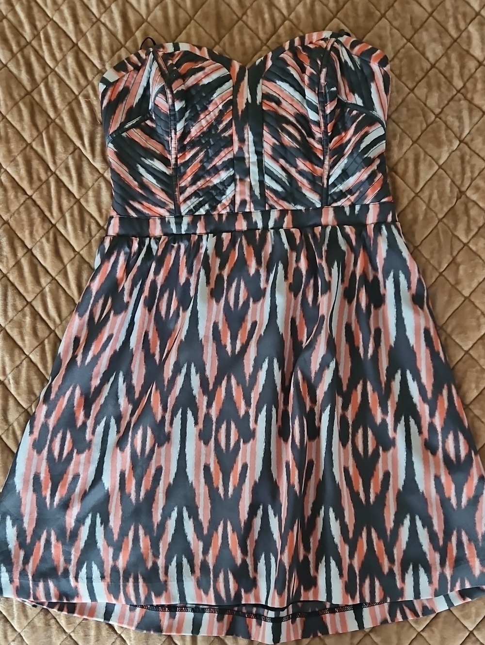 Guess Girls Strapless Patterned Dress in Coral, Black & White